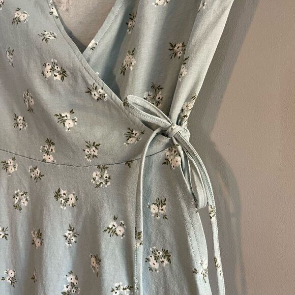 Hollister Floral Short Sleeve Mini Wrap Dress | SZ XS - Picture 14 of 15